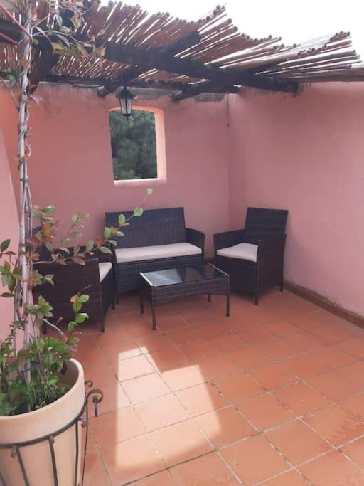 Un Angolo Di Paradiso A Pochi Passi Dal Mare Nel Villaggio Calarossa Isola Rossa Exterior foto